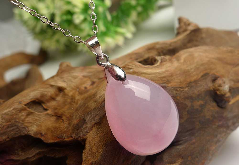 Розовый кварц: магические свойства камня, кому подходит по знаку зодиака