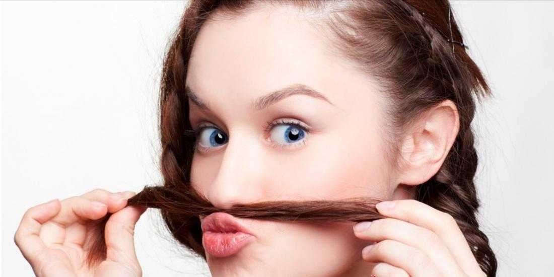 Эпиляция верхней губы – это попросту необходимая процедура для каждой женщины, которая столкнулась с проблемой избыточного роста волос Какие существуют способы удаления волос у женщин В чем отличие от депиляции усов и какие отзывы девушек о процедурах
