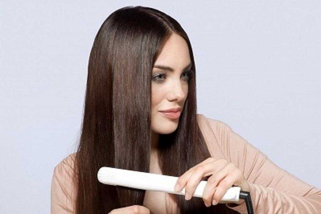 Как правильно выпрямлять волосы утюжком самой себе, чтобы они были идеально ровные надолго и красиво