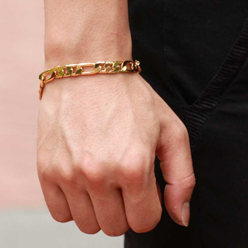 На какой руке женщины носят браслеты? общие правила ношения золотых и серебряных браслетов