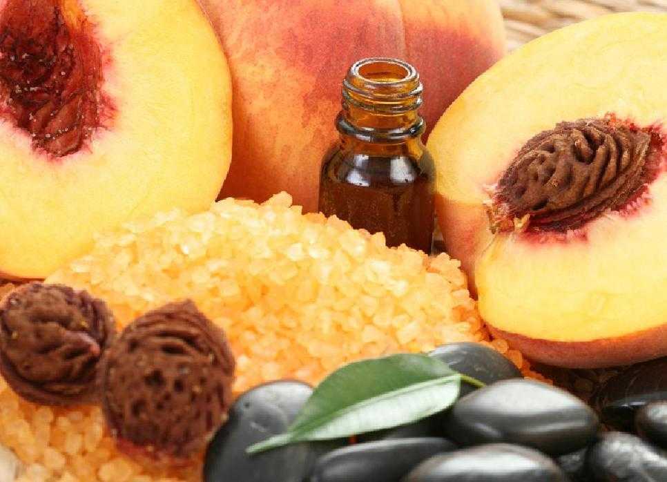 Персиковое масло для лица: 8 лучших рецептов масок на любой случай