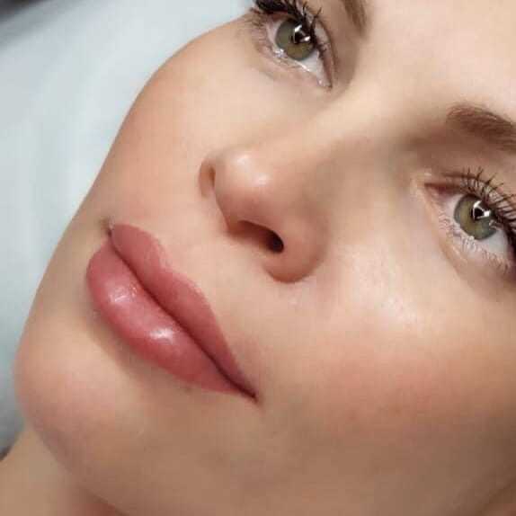 Татуаж губ: фото до процедуры и после, виды перманентного макияжа, противопоказания