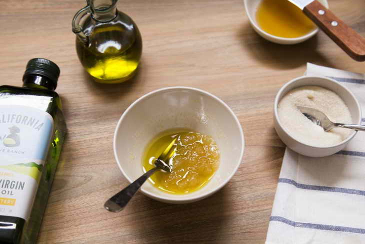 Оливковое масло для лица от морщин: отзывы косметологов