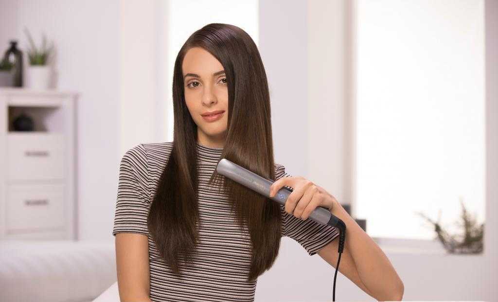 Как выпрямить волосы без утюжка и фена в домашних условиях (2020)