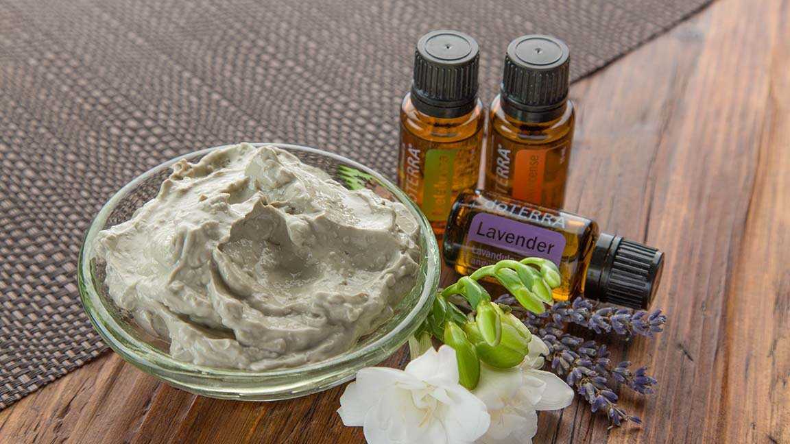 Масло для кожи. Эфирные масла ДОТЕРРА. DOTERRA эфирные масла для лица. Эфирные масла ДОТЕРРА для волос. Детокс с эфирными маслами.