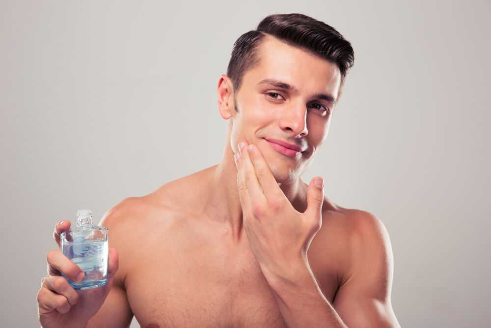 Как правильно бриться станком и бритвой - советы дерматологов