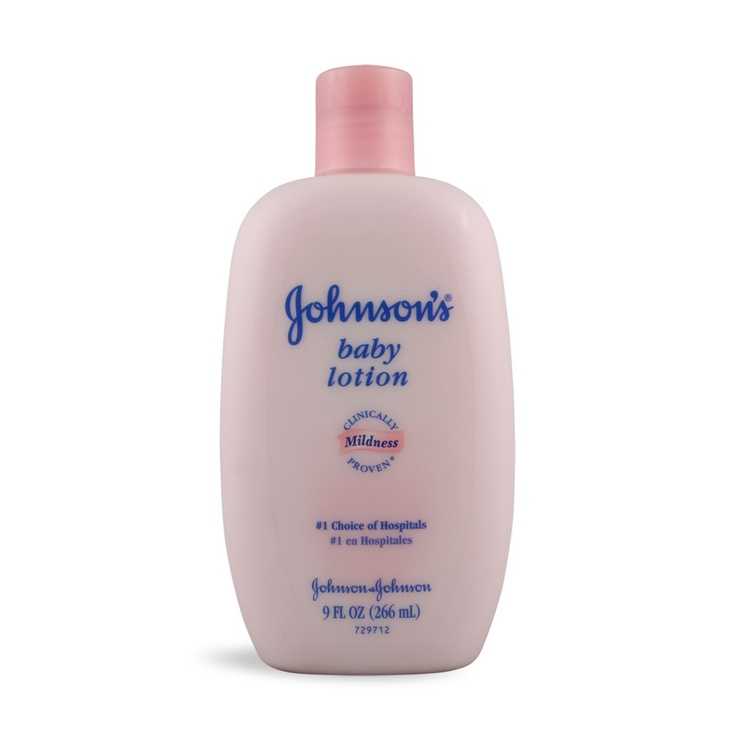 Шампунь Johnsons Baby является самым популярным среди детских моющих средств для волос Какие шампуни серии представлены на современном рынке Что входит в состав шампуней серии с ромашкой Подходит ли пенка – шампунь Блестящие локоны для взрослых Отзывы пок