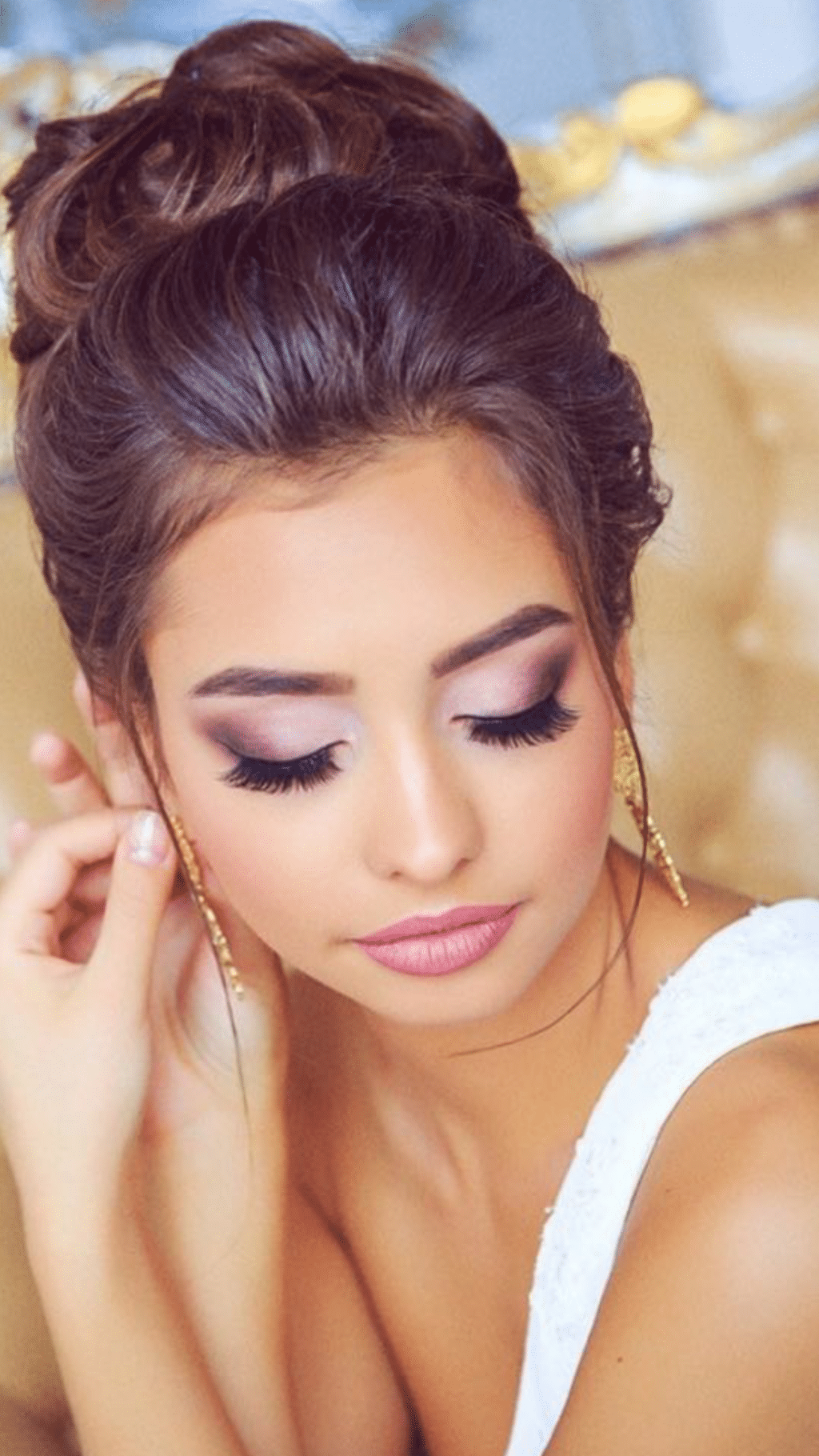 Красивый свадебный макияж для брюнеток с голубыми, карими и зелеными глазами- обзор +видео