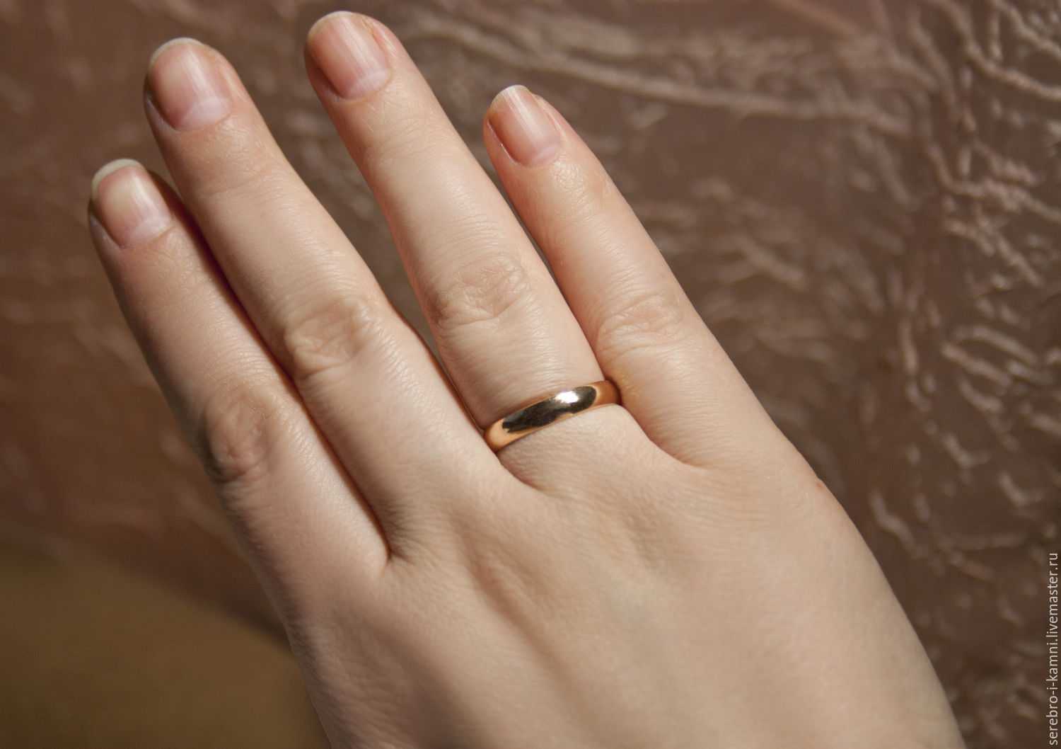 Как выбрать обручальные кольца? кто должен покупать кольца на свадьбу