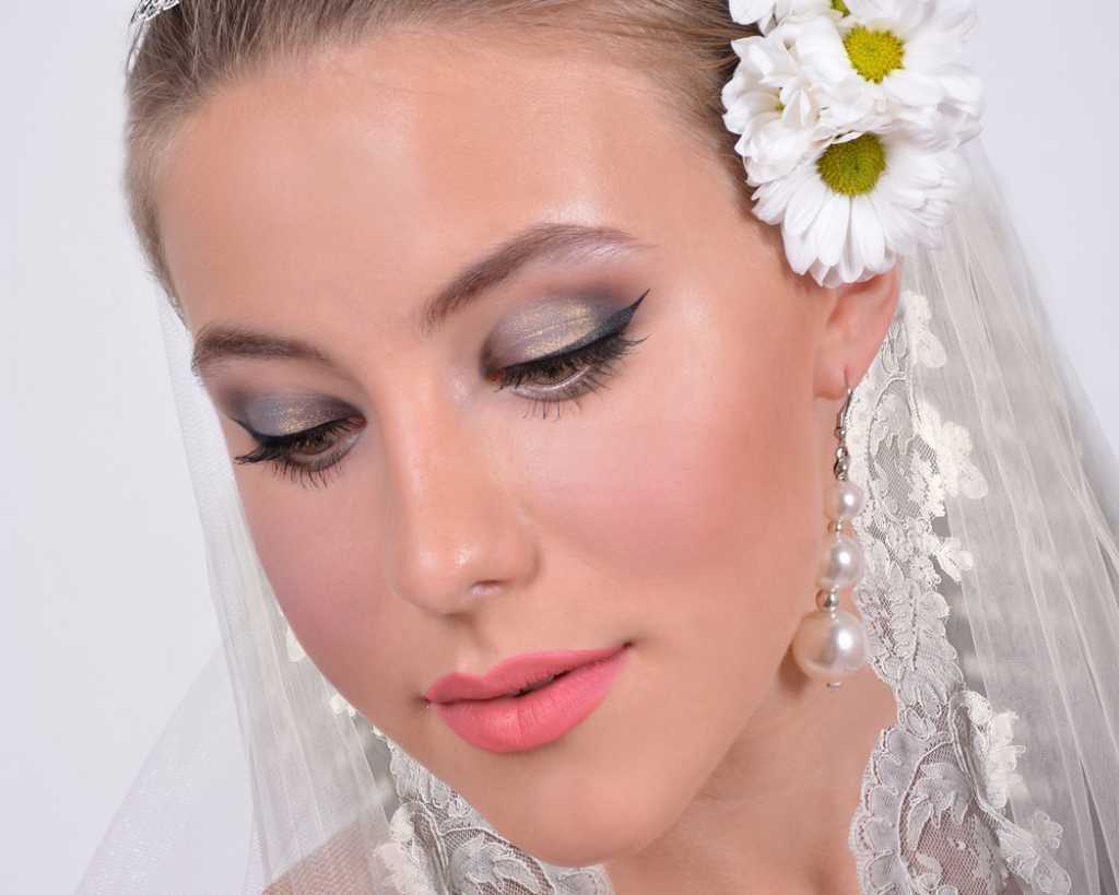 Свадебный макияж для зеленых глаз с фото и описанием / прически, make up