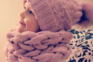 Детские шарфы и шапки: как выбрать, что стоит учесть
